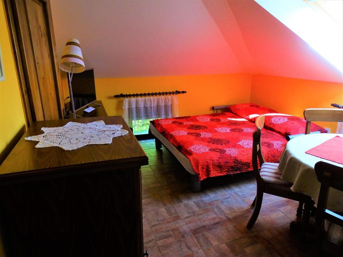 Apartmaji Pr-Gujlu Sela Nad Podmelcem 5220 Tolmin Podmelec المظهر الخارجي الصورة